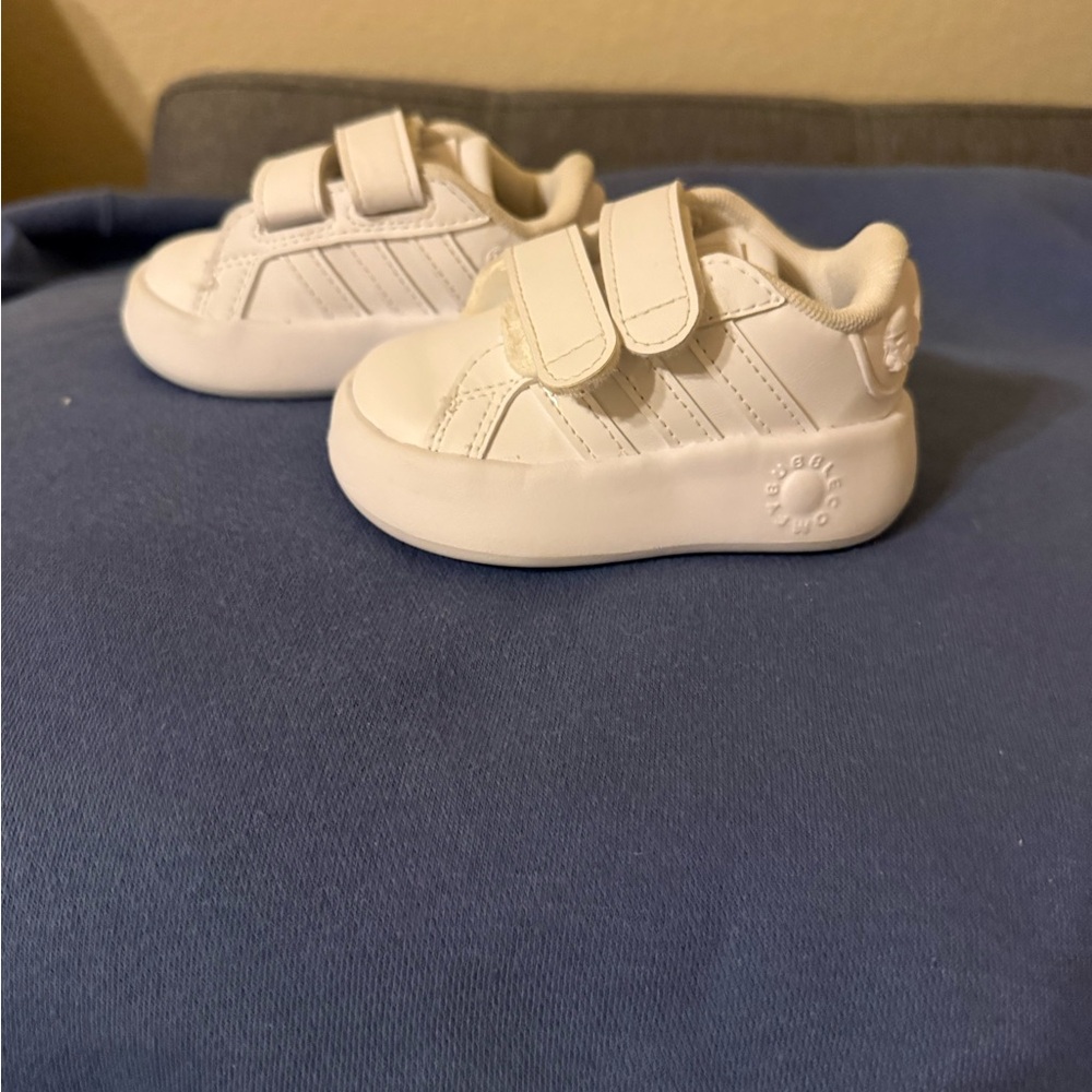 Adidas Kids White Velcro Sneakers